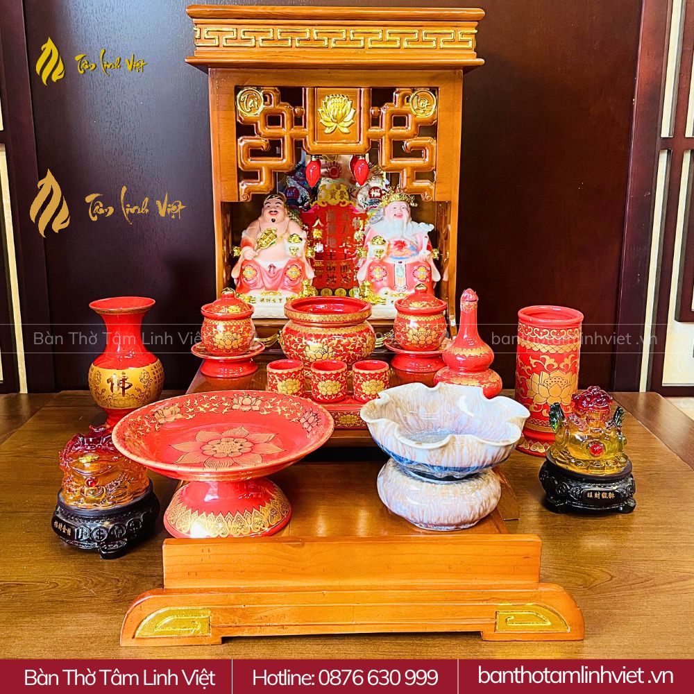 Gia chủ nên chọn bàn thờ Thần Tài có màu sắc hợp mệnh